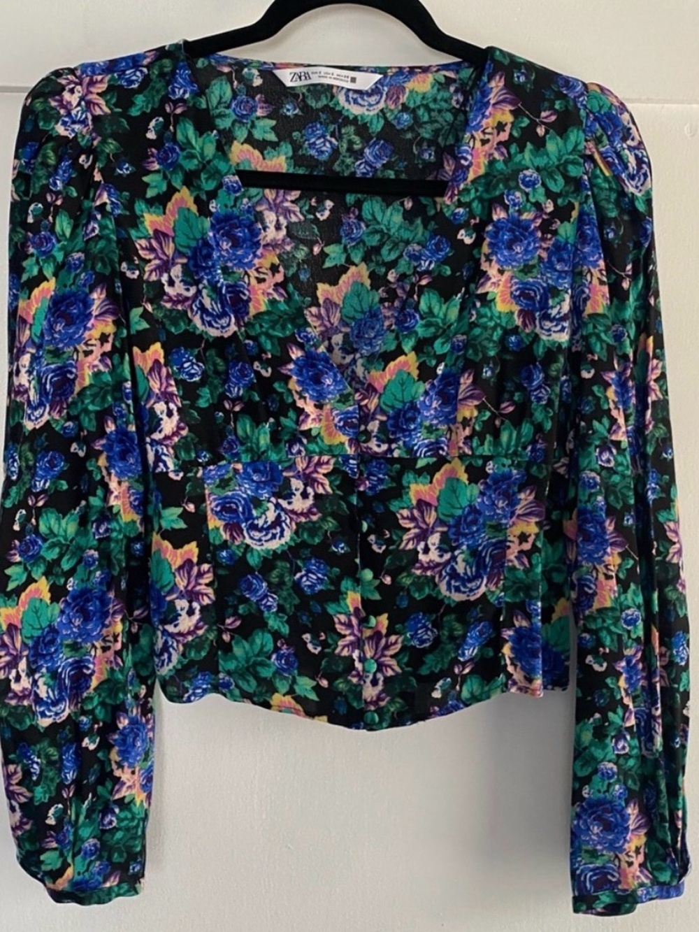 Zara Floral V-Neck Long Sleeve Top